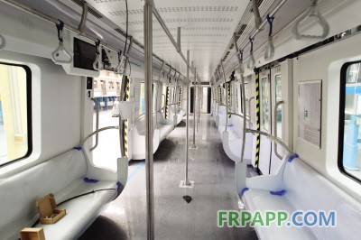 已基本裝飾完畢的地鐵列車內(nèi)部。