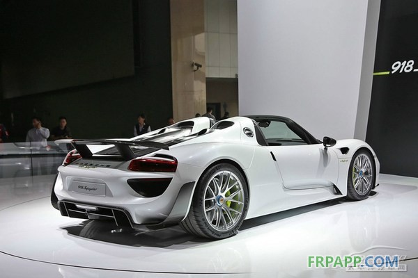 保時(shí)捷918 車(chē)身結(jié)構(gòu)采用樹(shù)脂傳遞模塑成型復(fù)合材料-復(fù)材應(yīng)用網(wǎng)